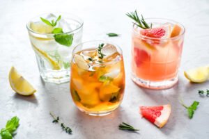Healthy Alternatives to Sugary Summer Drinks